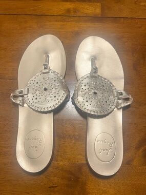 Jack Rogers Metallic Silver Leather Thong Sandals